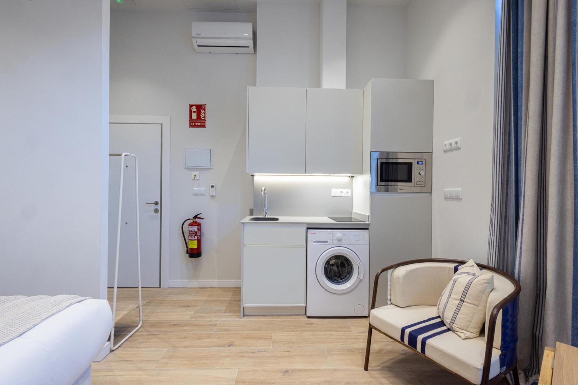 Florit Flats - The Mediterraneo Apartments Valencia Exterior photo